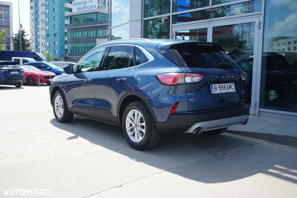 Ford Kuga — imagine 5