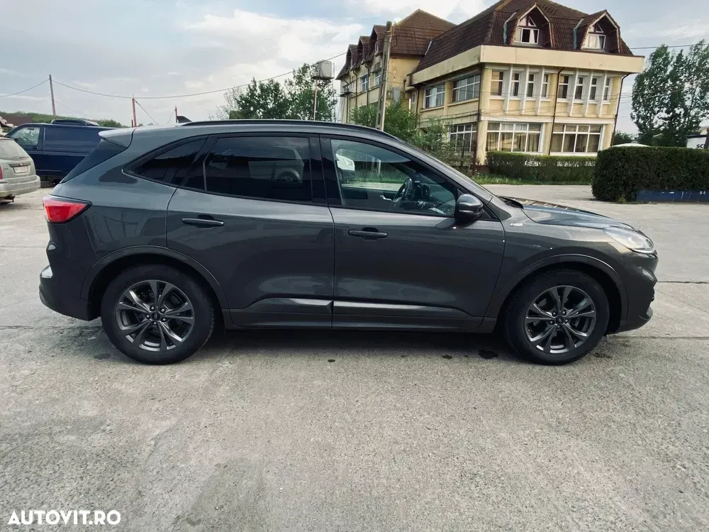 Ford Kuga III 2.5 Duratec FHEV ST-LINE — imagine 6