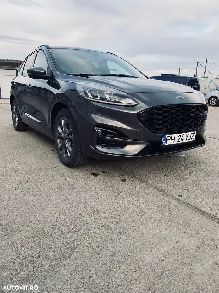 Ford Kuga III 2.5 Duratec FHEV ST-LINE — imagine 2