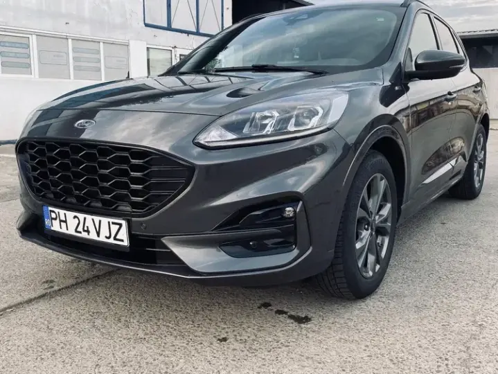 Ford Kuga III 2.5 Duratec FHEV ST-LINE