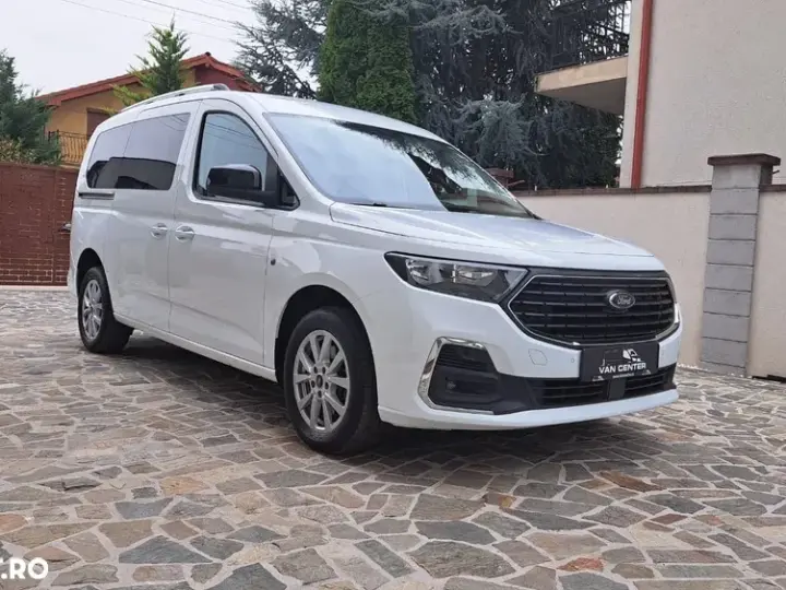 Ford Tourneo Connect 2.0L EcoBlue LWB Titanium