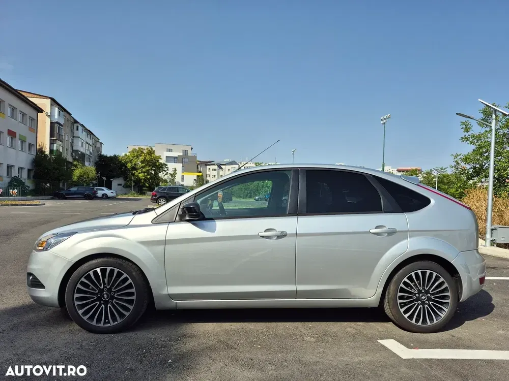 Ford Focus MK2 1.6 TDCI DPF Titanium — imagine 2