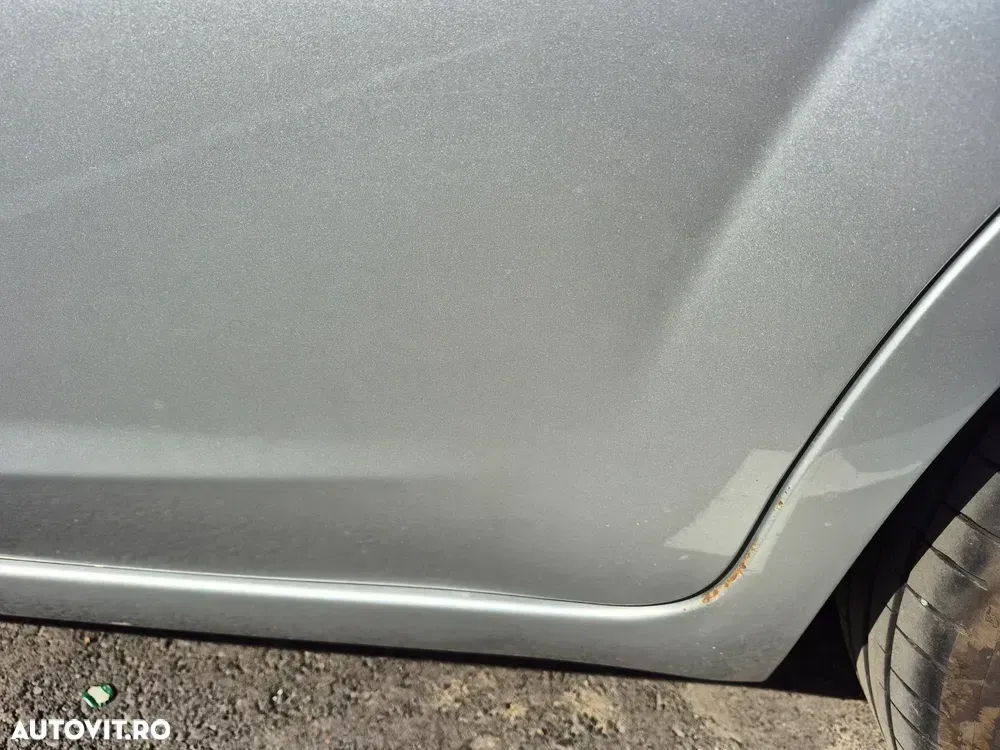 Ford Focus MK2 1.6 TDCI DPF Titanium — imagine 6