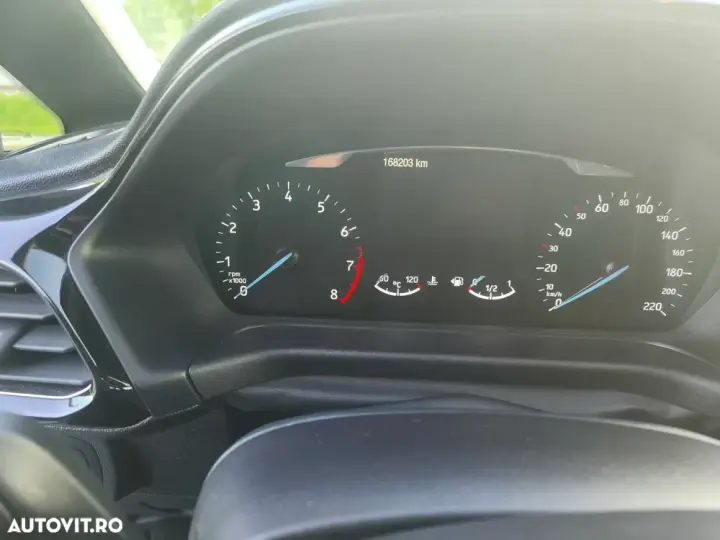 Ford Fiesta 1.0 EcoBoost S&S TITANIUM