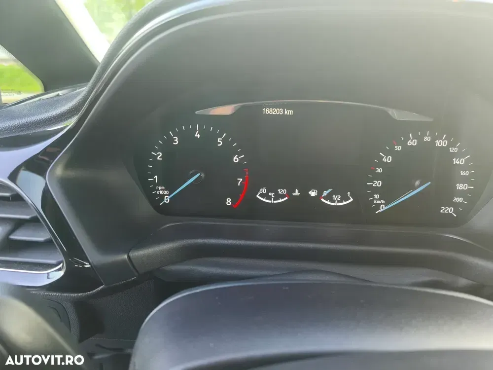 Ford Fiesta 1.0 EcoBoost S&S TITANIUM — imagine 4