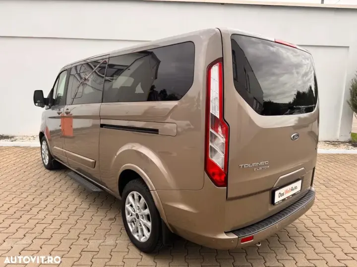 Ford Tourneo Custom