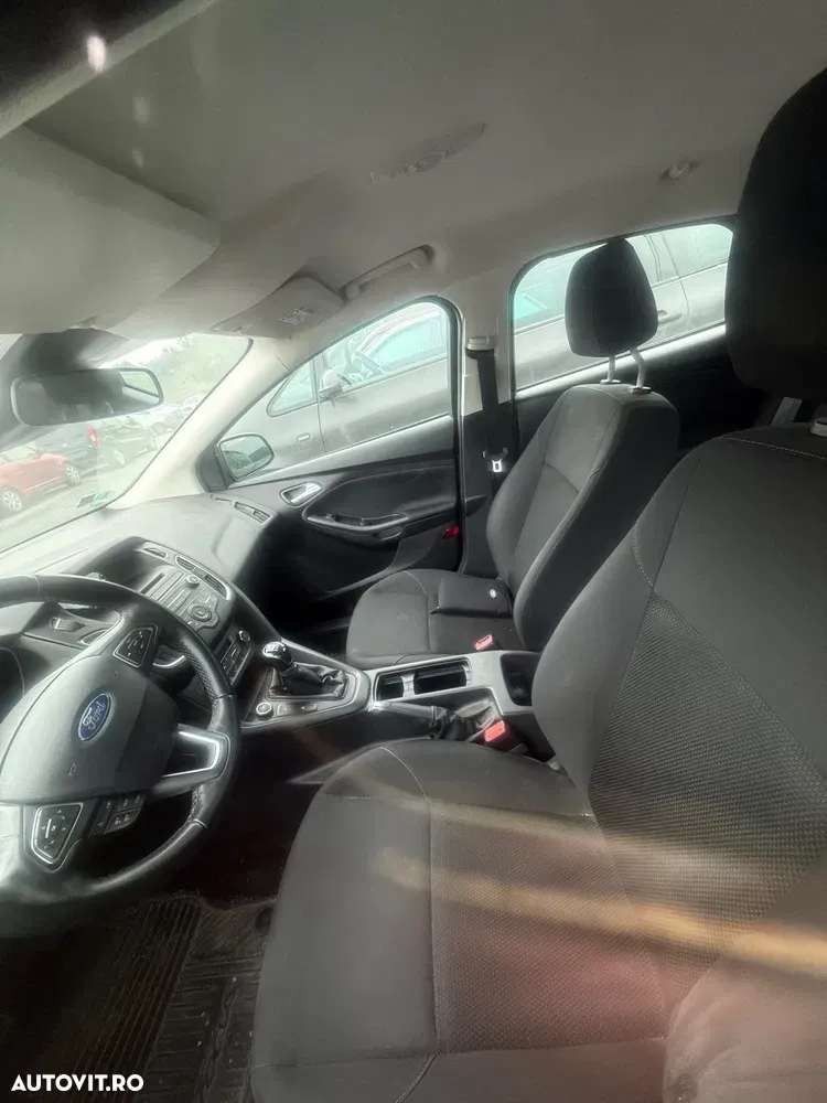 Ford Focus 1.0 EcoBoost Start Stop Trend — imagine 6