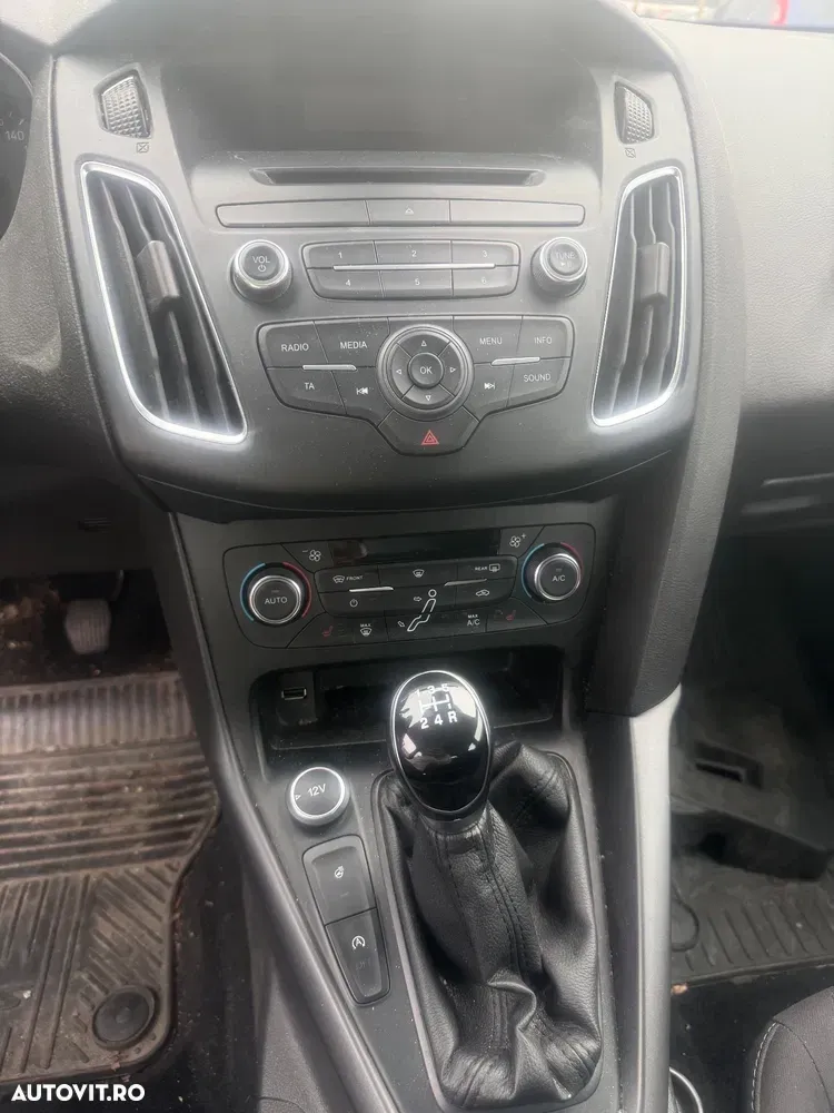 Ford Focus 1.0 EcoBoost Start Stop Trend — imagine 4