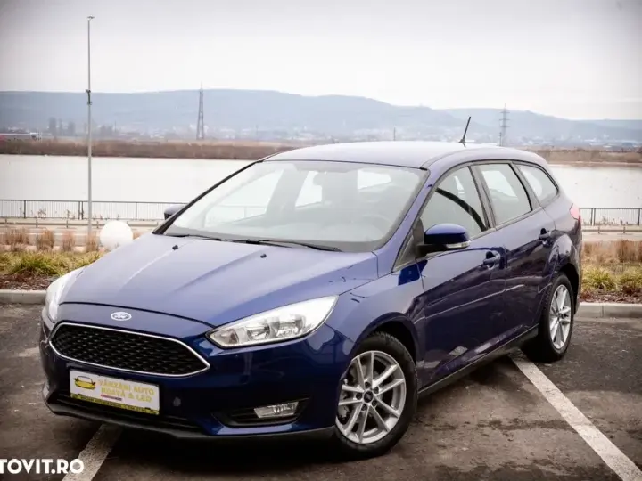 Ford Focus MK4 1.0 EcoBoost Trend