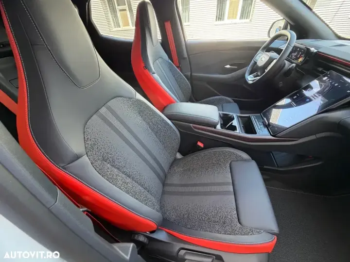 Ford Explorer AWD 77 kWh Extended Range Collection