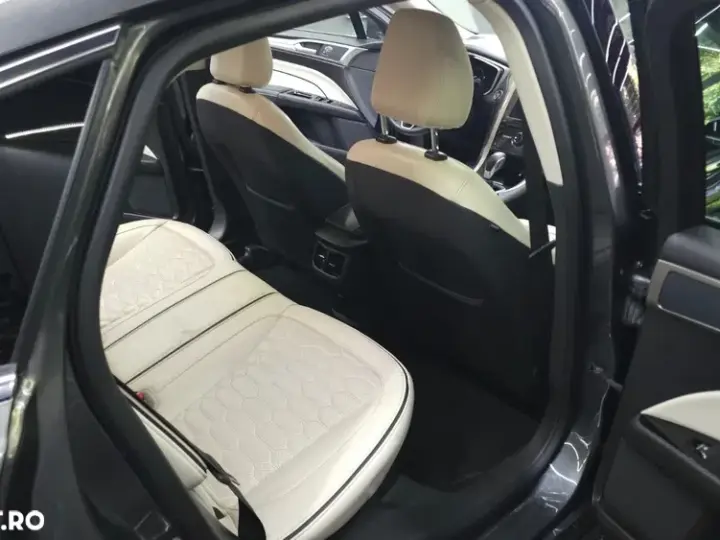 Ford Mondeo IV