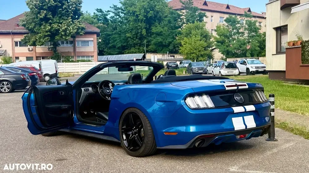 Ford Mustang VI — imagine 3