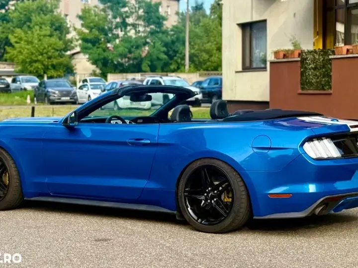 Ford Mustang VI