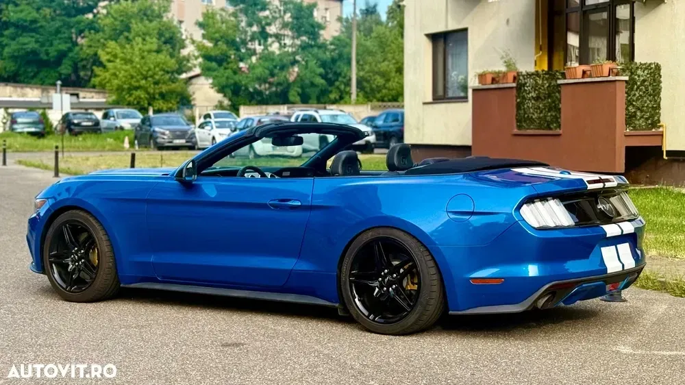 Ford Mustang VI — imagine 5
