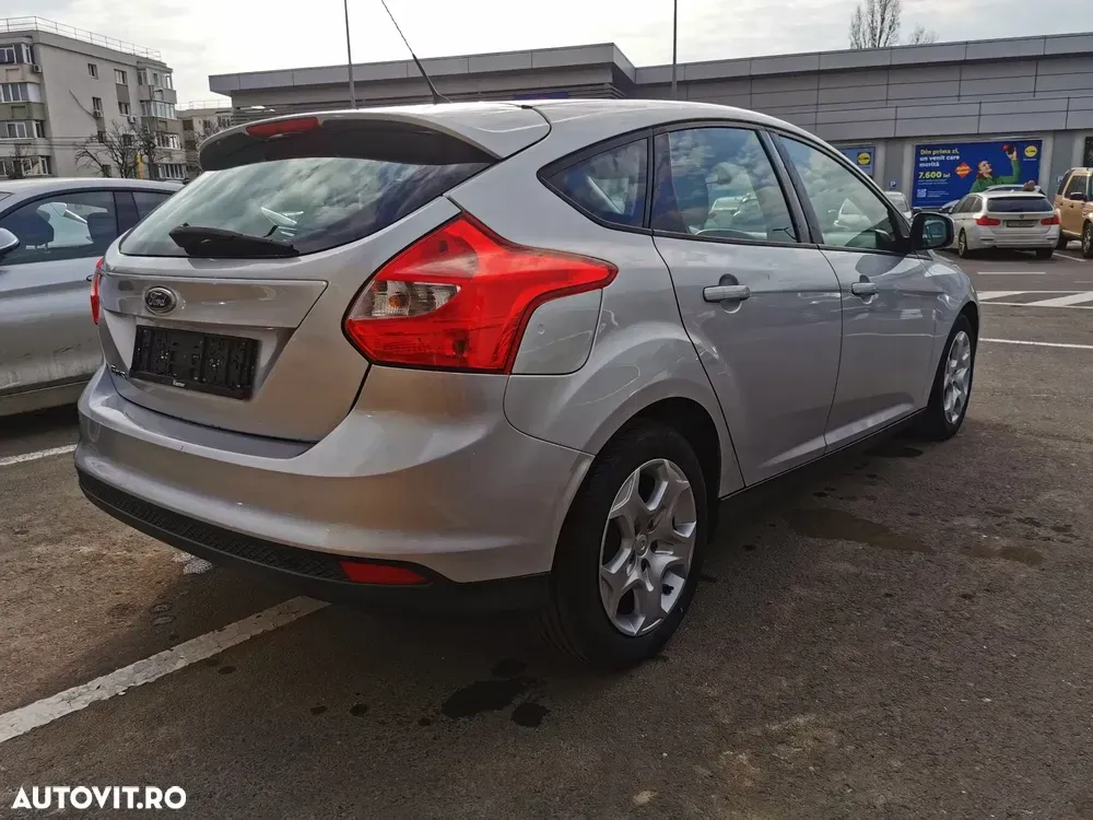 Ford Focus MK3 1.6 TDCI DPF Titanium — imagine 3