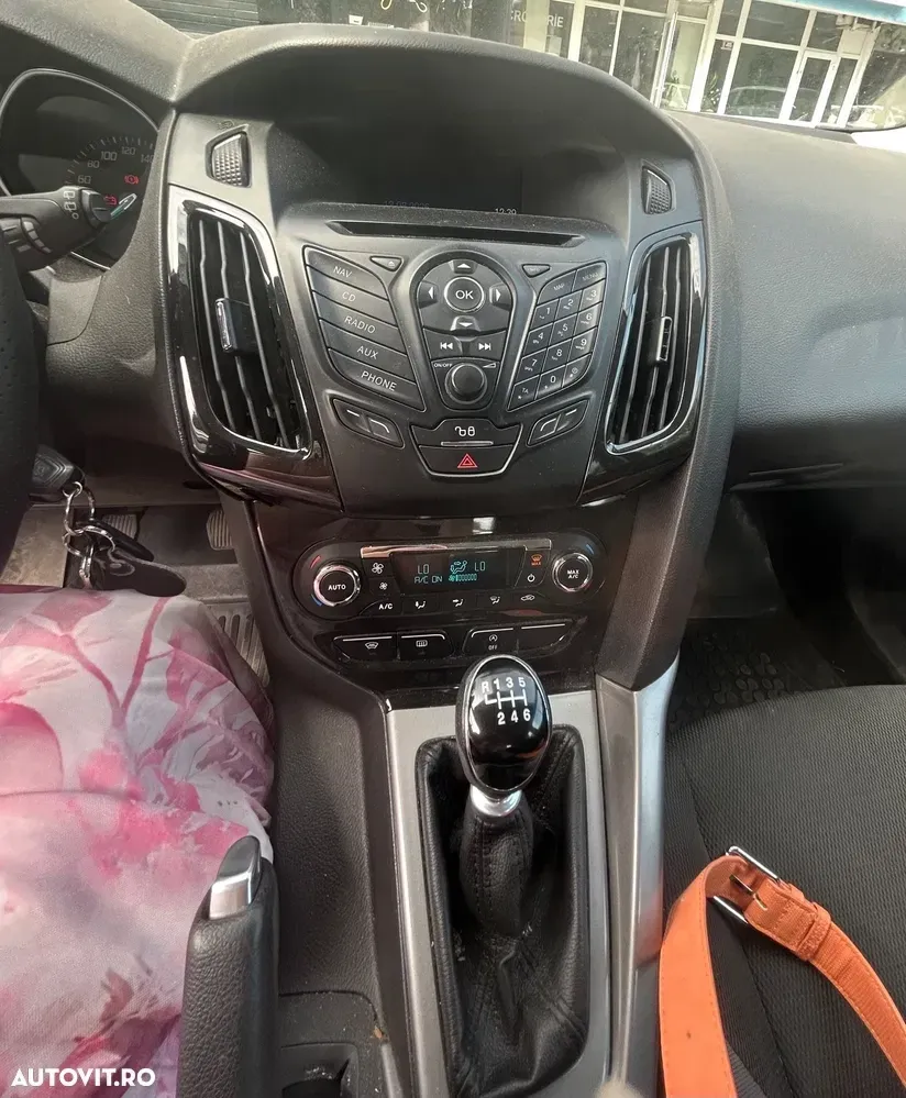 Ford Focus MK3 — imagine 4