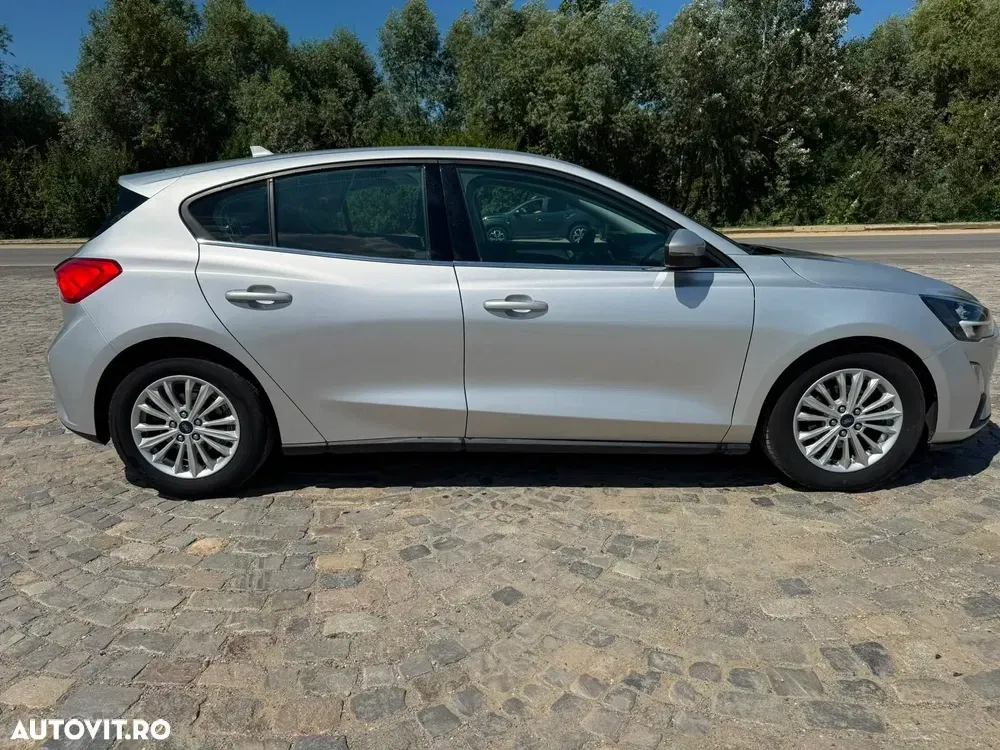 Ford Focus 1.5 EcoBlue Titanium Business — imagine 6