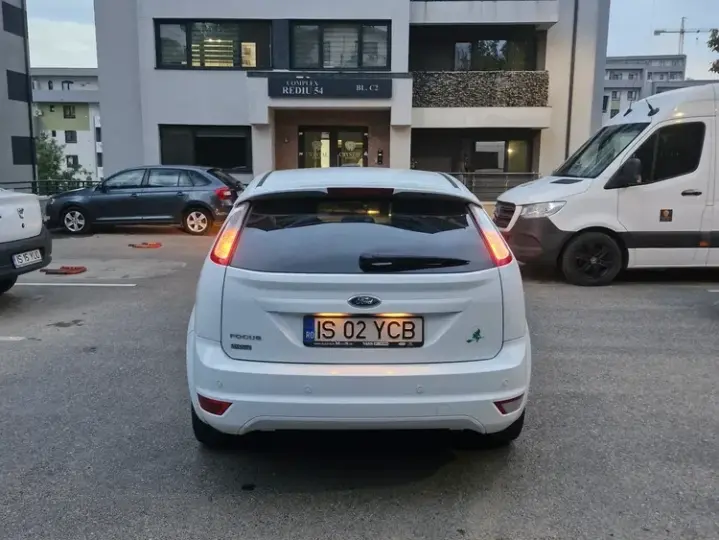 Ford Focus MK2 1.6 Titanium