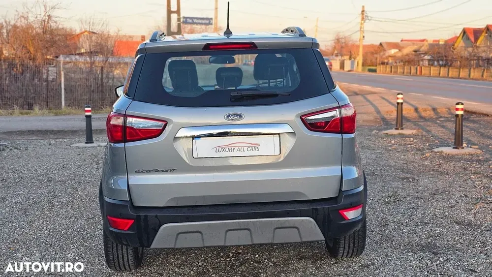 Ford EcoSport — imagine 4