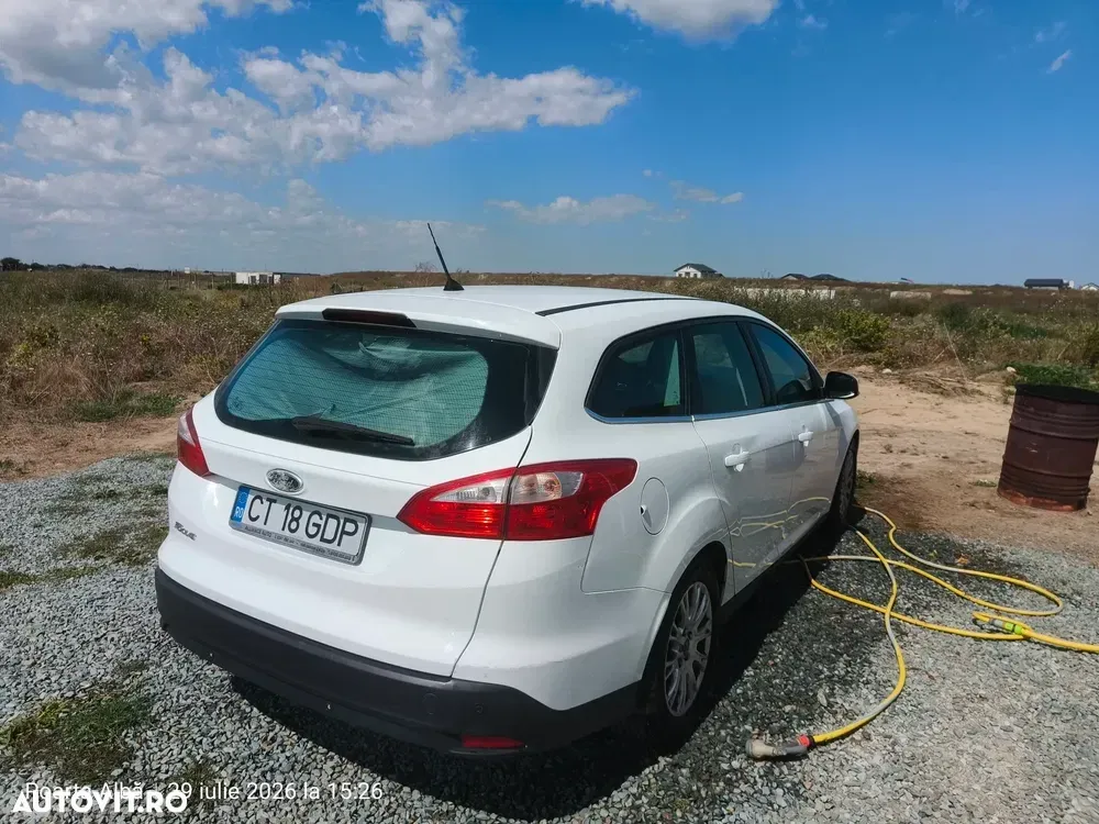 Ford Focus MK3 1.6 TDCI DPF Titanium — imagine 4