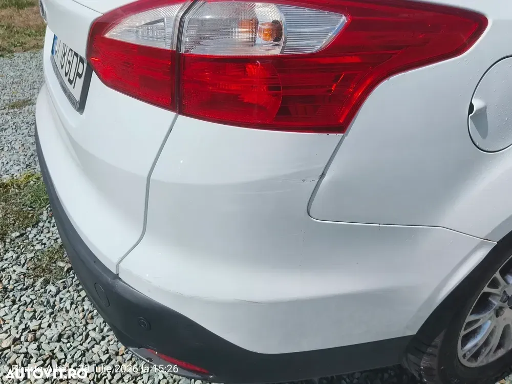 Ford Focus MK3 1.6 TDCI DPF Titanium — imagine 2