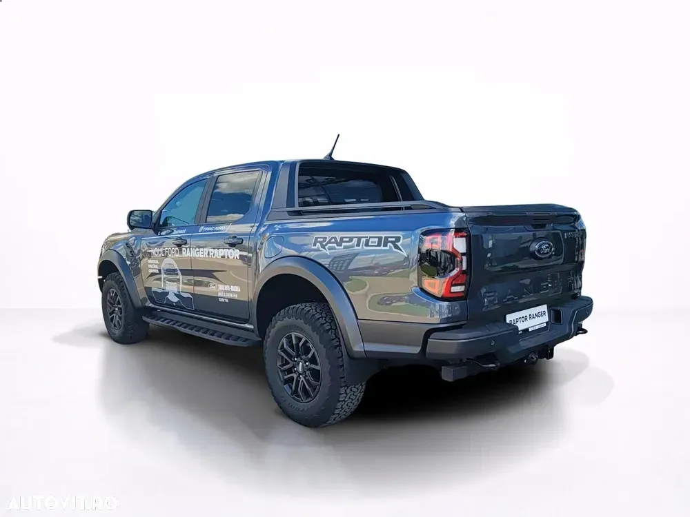 Ford Raptor — imagine 3