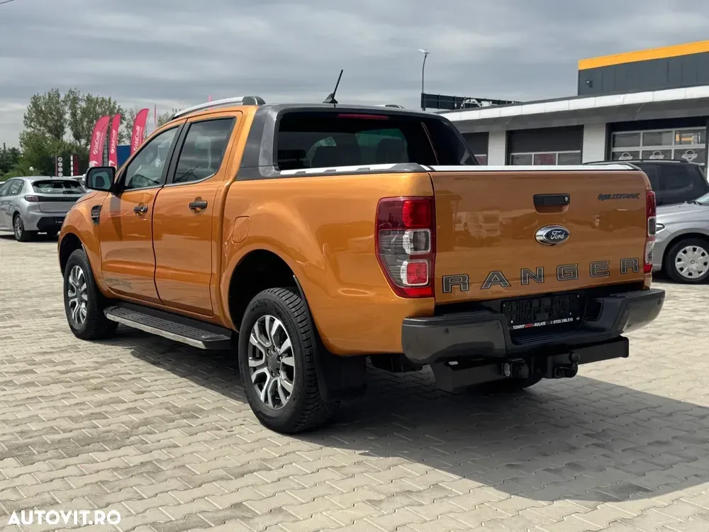 Ford Ranger III 2.0 EcoBlue 213 CP 4x4 Cabina Dubla Wildtrack Aut. — imagine 4