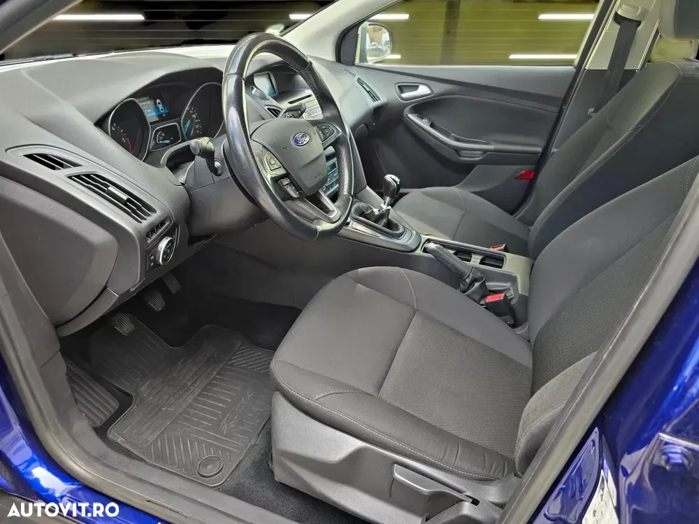 Ford Focus MK3 1.5 TDCi DPF Start-Stopp-System Business — imagine 5