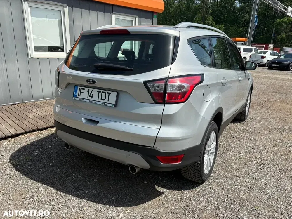 Ford Kuga III 2.0 TDCi 4WD Trend — imagine 3