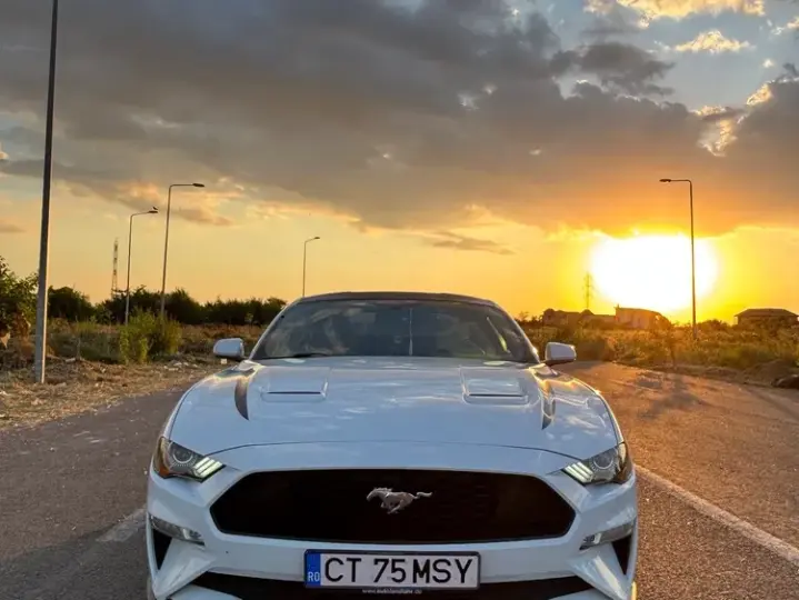 Ford Mustang VI 2.3 EcoBoost