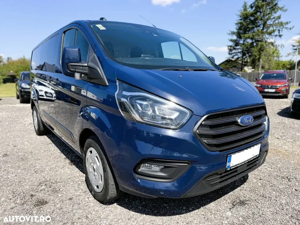 Ford Transit — imagine 3