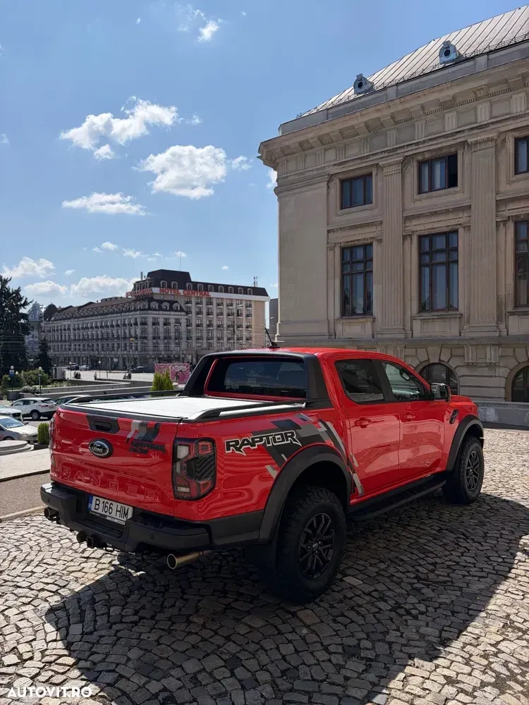 Ford Raptor — imagine 4