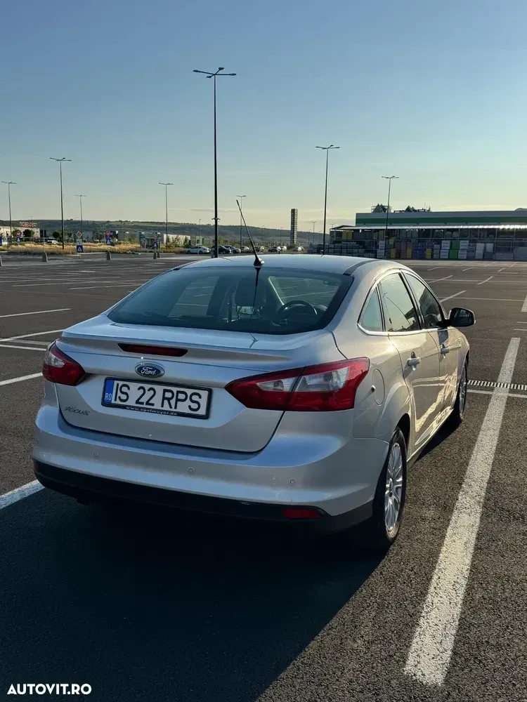 Ford Focus MK3 1.6 TDCi DPF Titanium — imagine 5