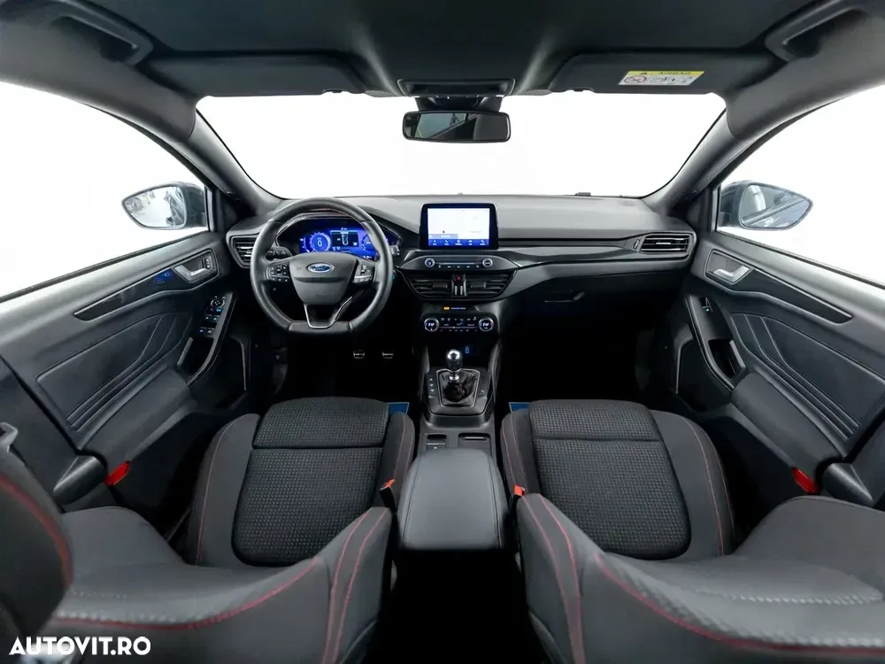 Ford Focus MK4 1.0 EcoBoost Hybrid ST-LINE STYLE — imagine 5