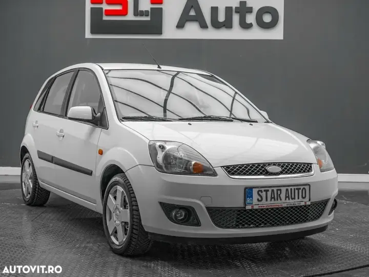 Ford Fiesta VI 1.4 TDCI Ghia