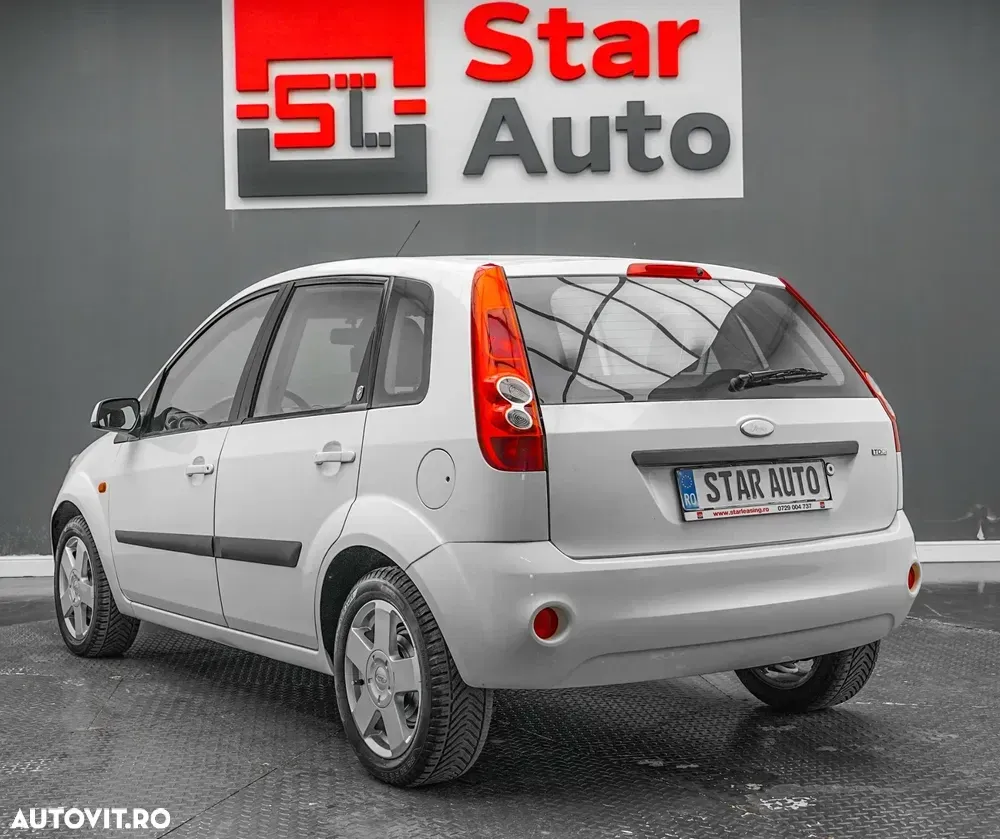 Ford Fiesta VI 1.4 TDCI Ghia — imagine 4