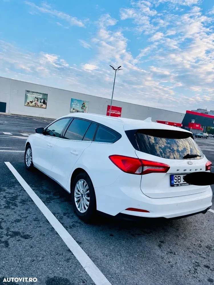 Ford Focus MK4 1.5 EcoBlue Start-Stopp-System Aut. TITANIUM — imagine 2