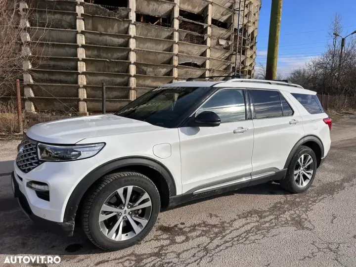 Ford Explorer EcoBoost Plug-in Hybrid PLATINUM