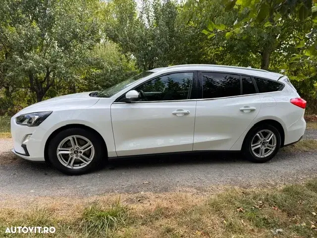Ford Focus MK4 1.0 EcoBoost Active