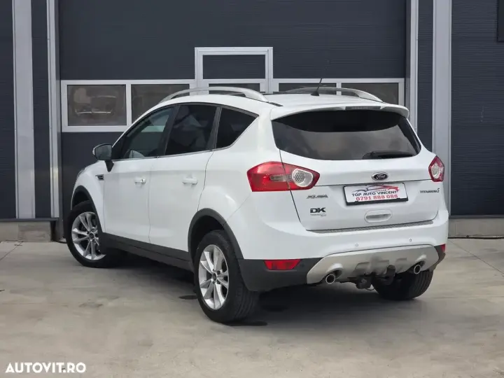 Ford Kuga I 2.0 TDCi 4WD Powershift Titanium