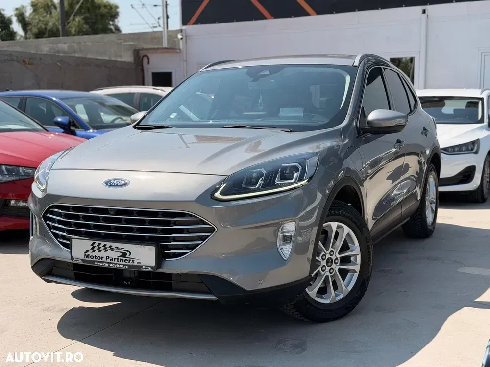 Ford Kuga III 2.5 Duratec PHEV Titanium X — imagine 3