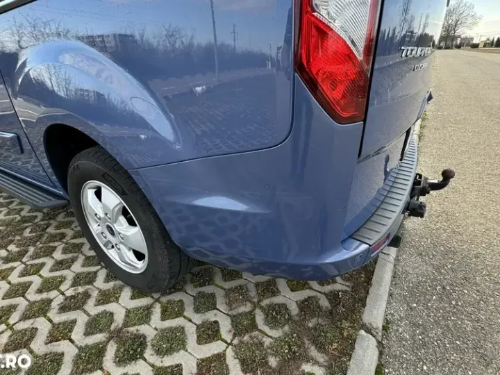 Ford Tourneo Custom 300 L2H1 VA Titanium