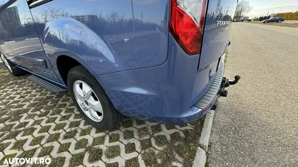 Ford Tourneo Custom 300 L2H1 VA Titanium — imagine 5