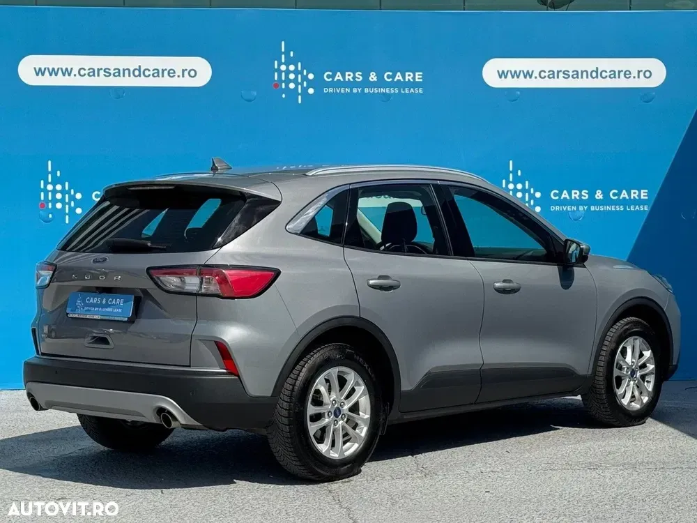 Ford Kuga 2.0 EcoBlue A8 AWD Titanium — imagine 4
