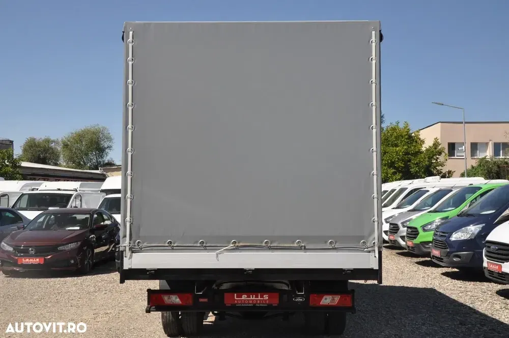 Ford Transit 350 2.0 EcoBlue 130 CP L4 RWD Trend — imagine 5