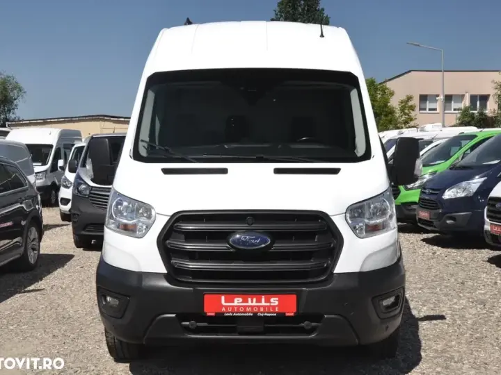 Ford Transit 350 2.0 EcoBlue 130 CP L4 RWD Base