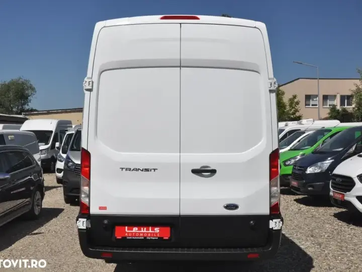 Ford Transit 350 2.0 EcoBlue 130 CP L4 RWD Base