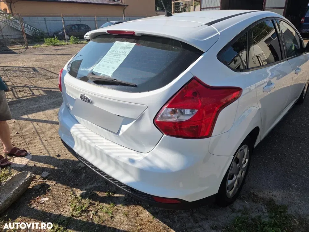 Ford Focus 1.6 TDCI DPF Ambiente — imagine 5