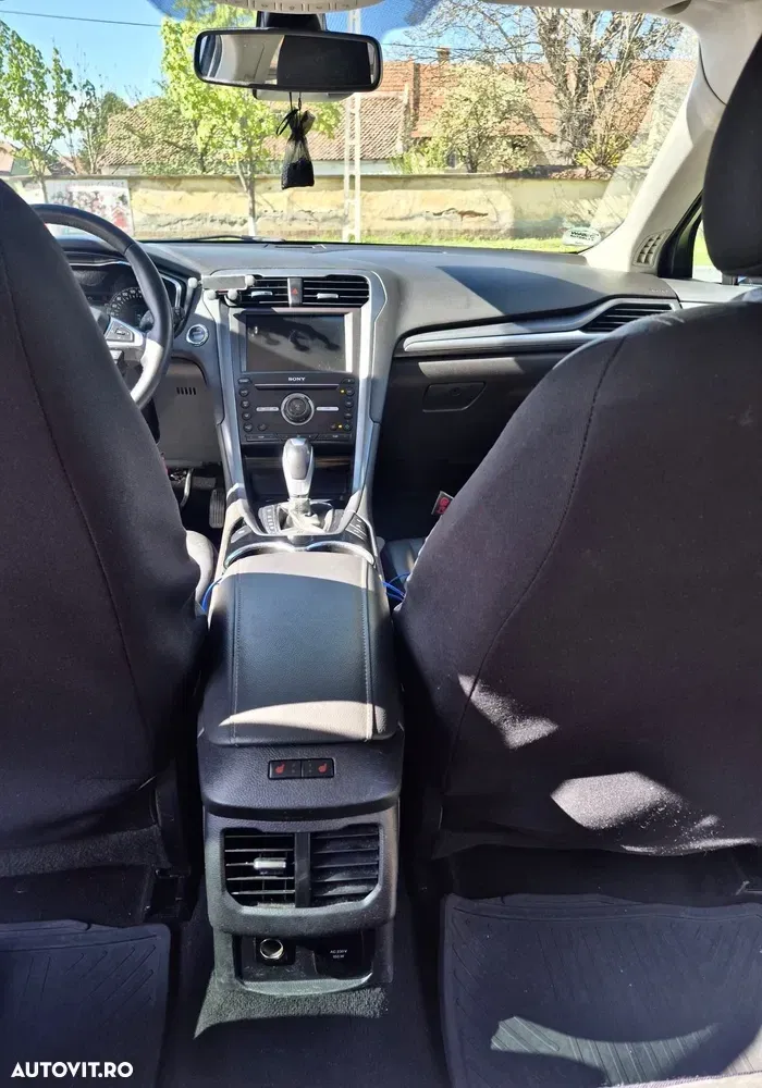 Ford Mondeo IV 2.0 TDCI PowerShift Titanium — imagine 4