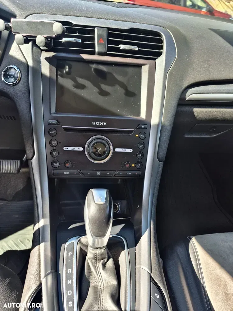 Ford Mondeo IV 2.0 TDCI PowerShift Titanium — imagine 3